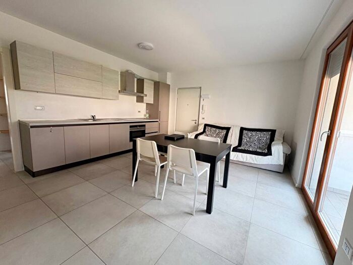 Appartamento trilocale in affitto in Via Gianni Caproni, Gardolo, Trento