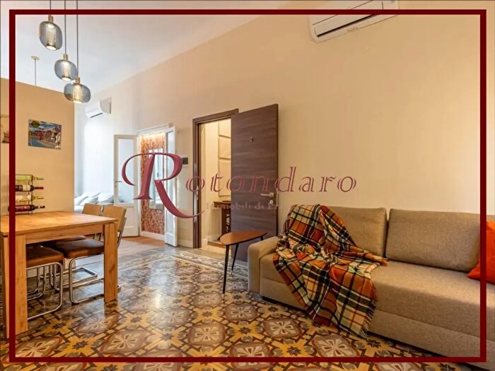 Appartamento trilocale in affitto in Via Timavo, Milano