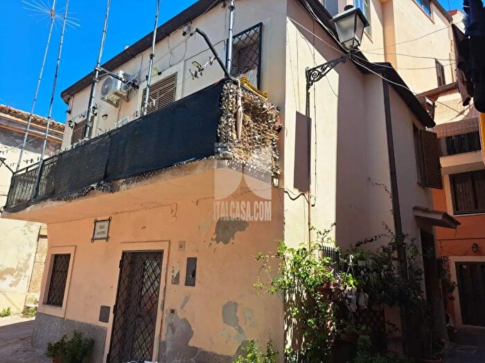 Appartamento bilocale in vendita in Piazza San Pietro, Crotone