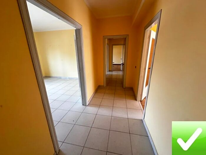 Appartamento con 5 locali in vendita in Reggio Calabria