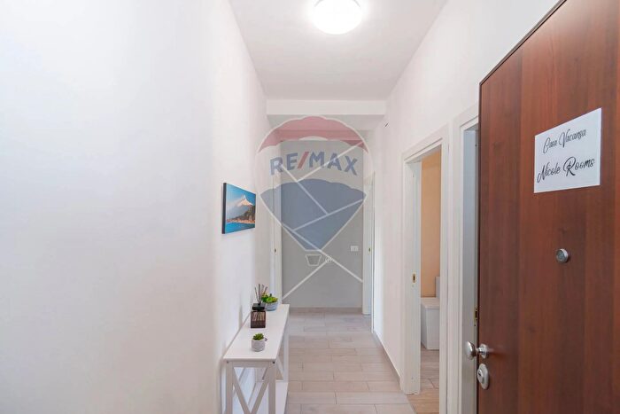 Appartamento trilocale in vendita in Via Paolo Orsi, Catania