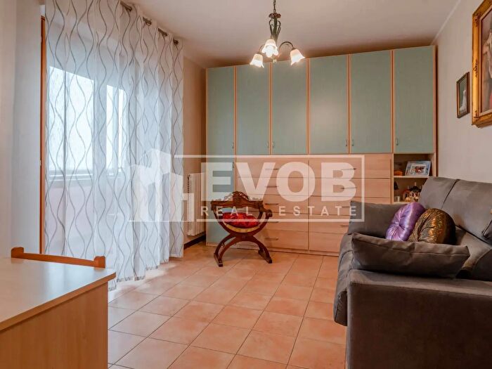 Appartamento trilocale in vendita in Via San Marchese, Venaria Reale