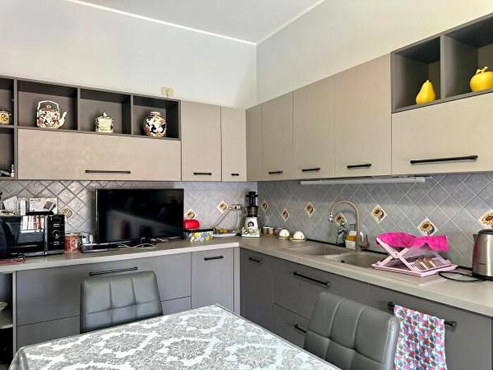 Appartamento quadrilocale in vendita in Via SantAndrea, Barcellona Pozzo Di Gotto