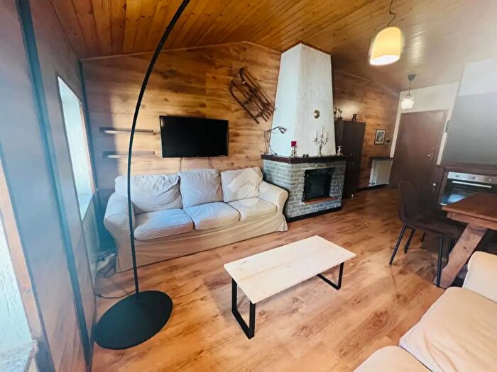 Appartamento trilocale in affitto in Via Guglielmo Marconi, Temu