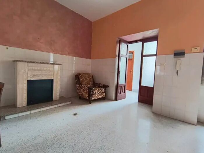 Appartamento trilocale in vendita in Via Giovanni Marano, Giffoni Valle Piana