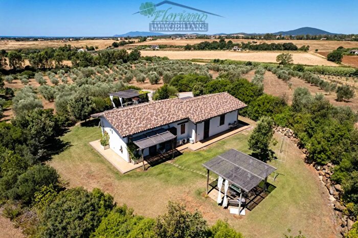 Casa trilocale in vendita in Località Cacciata Grande, Montalto Di Castro