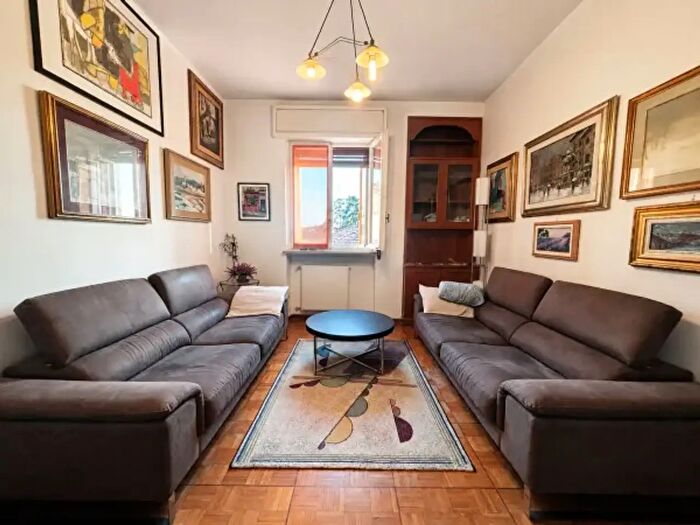 Appartamento quadrilocale in vendita in Via Guglielmo De Meis, Piacenza