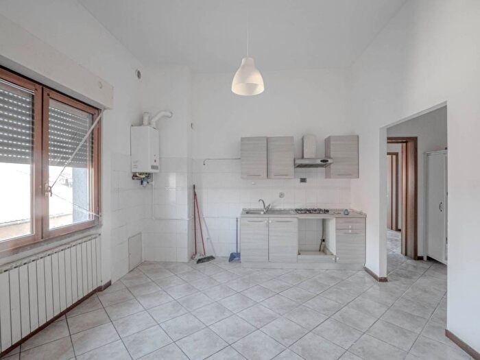 Appartamento trilocale in vendita in Via Giuncheta, Torricella, Campi Bisenzio