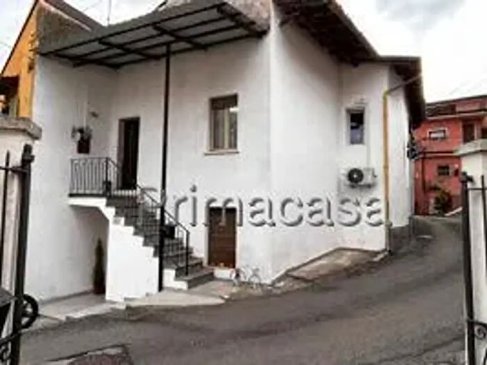 Appartamento bilocale in vendita in Via Salvandine, Serle