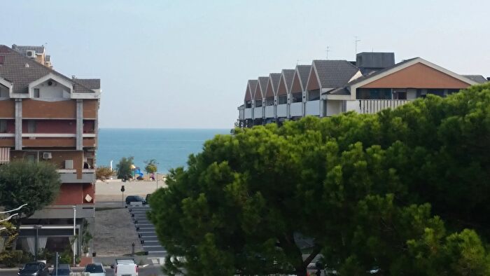 Appartamento quadrilocale in affitto in Francavilla Al Mare