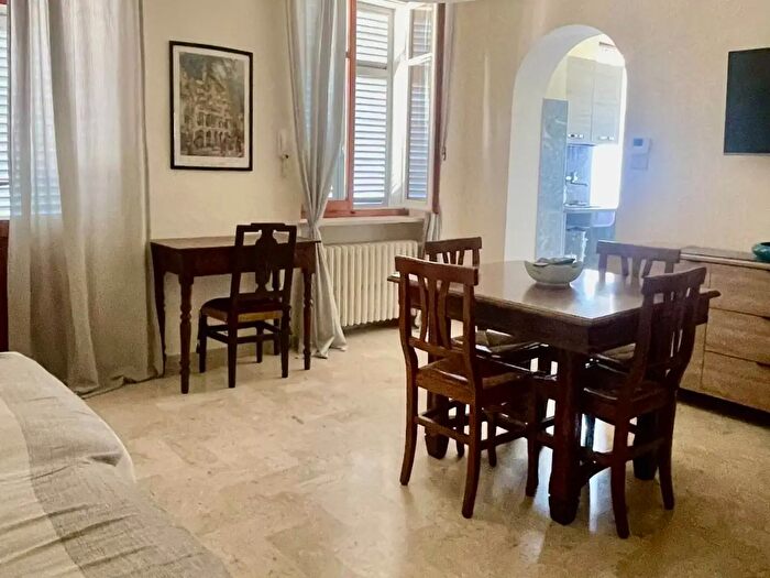Appartamento trilocale in vendita in Via Parisetto, Vinovo