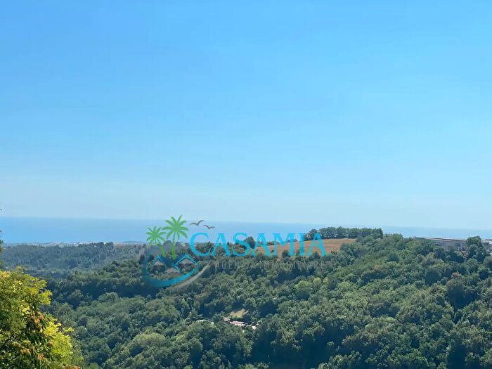 Appartamento con 5 locali in vendita in Ripatransone