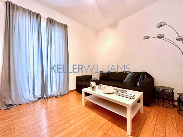 Appartamento bilocale in affitto in Via Pontaccio, Lanza, Milano