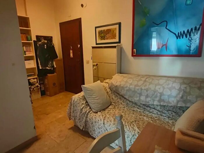 Appartamento trilocale in affitto in Carrara