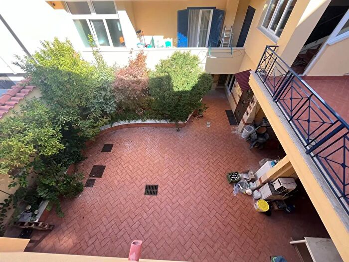 Casa con 7 locali in vendita in Via Luigi De Michele, Santa Maria Capua Vetere