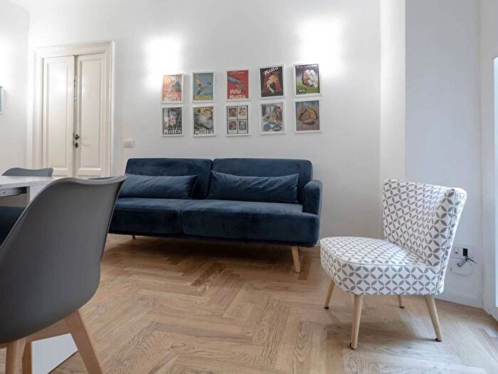 Appartamento bilocale in affitto in Via Pontaccio, Lanza, Milano