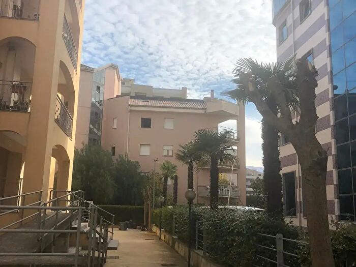 Appartamento trilocale in vendita in Via Ettore Majorana Snc, Rende