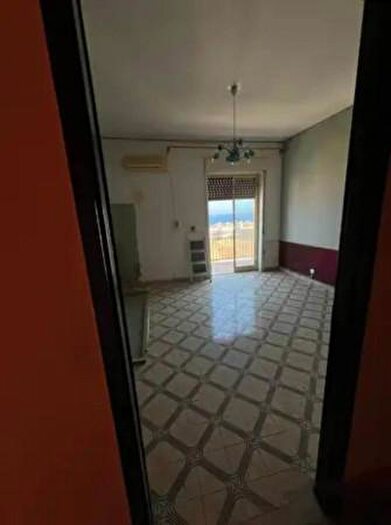 Appartamento con 5 locali in vendita in Via Salvatore Monteforte, Siracusa