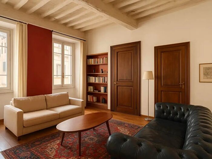 Appartamento con 5 locali in vendita in Firenze