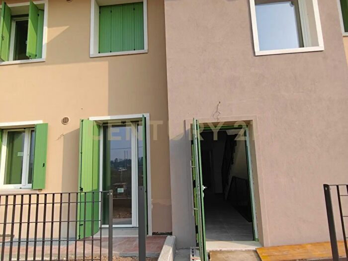 Appartamento trilocale in vendita in Via Toffanelle Nuove Snc, Zevio