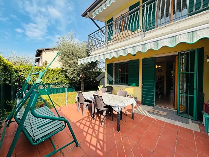 Appartamento trilocale in vendita in Via Crocetta, Lazise