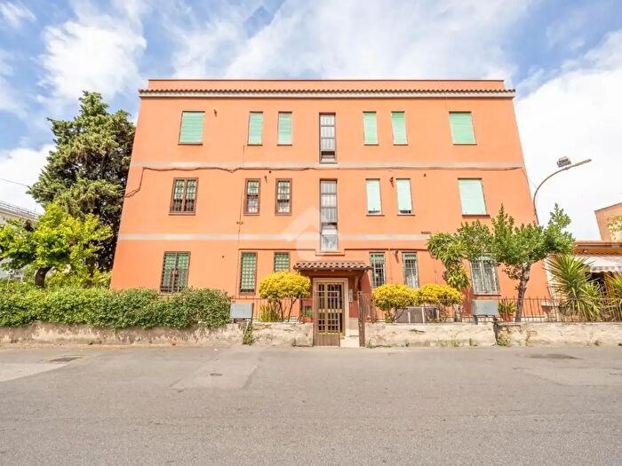 Appartamento trilocale in vendita in Via Cesare Augusto, Tivoli