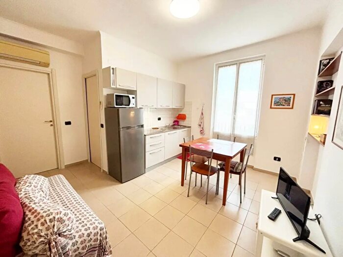 Appartamento trilocale in affitto in La Spezia