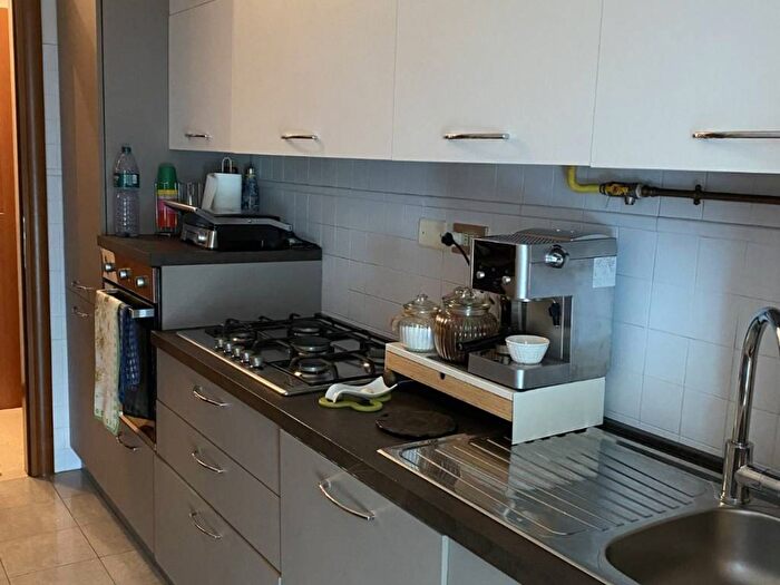 Appartamento trilocale in affitto in Via Volturno, Centro, Brugherio