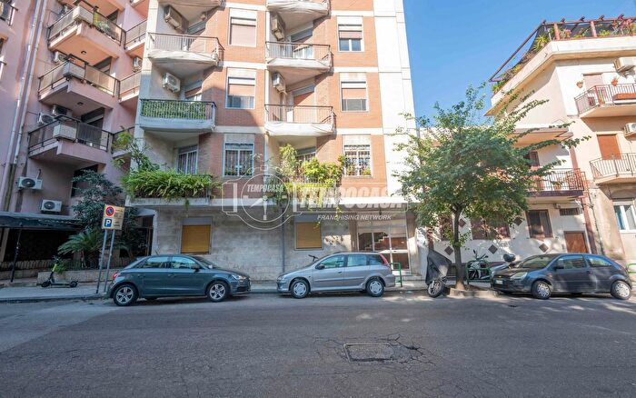 Appartamento con 5 locali in vendita in Viale Principe Umberto, Messina