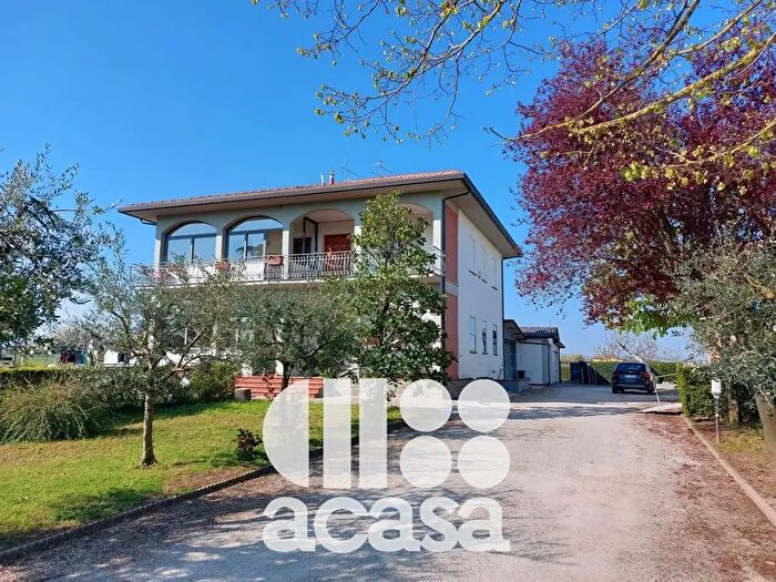 Casa con 5 locali in vendita in Via Campone Sala, Cesenatico