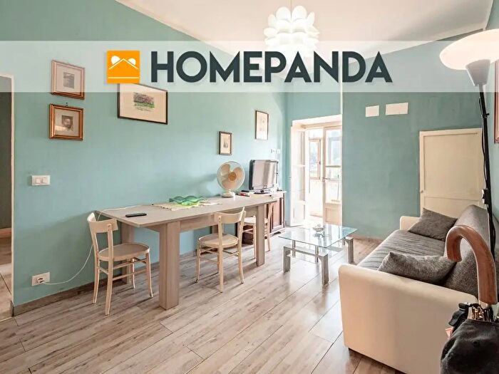 Appartamento con 6 locali in vendita in Via Grottin, Busalla