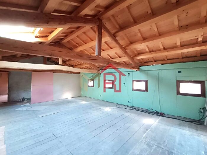 Casa con 10 locali in vendita in Via Roma, Godega Di SantUrbano