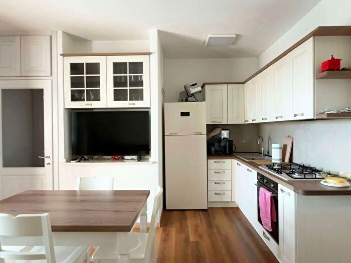 Appartamento con 5 locali in vendita in Siniscola