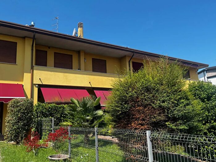 Appartamento bilocale in vendita in Via Molini d, Villafranca Padovana