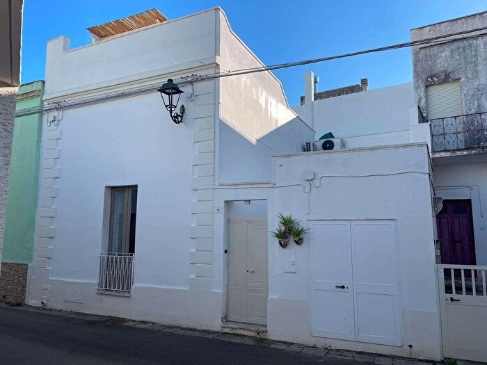 Casa con 5 locali in vendita in Barbarano, Morciano Di Leuca