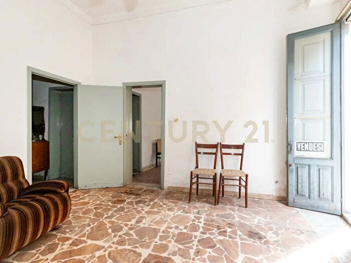 Appartamento con 5 locali in vendita in Via Feltre, Paterno'