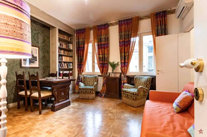 Appartamento monolocale in affitto in Via San Nicolò, Verona