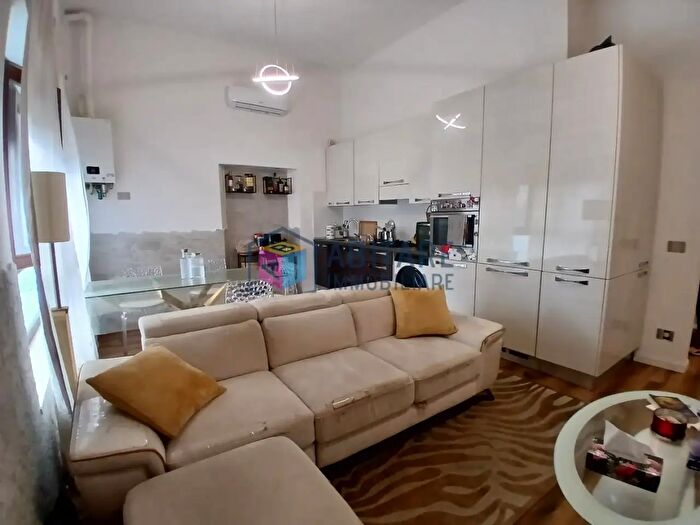 Casa trilocale in vendita in Livorno