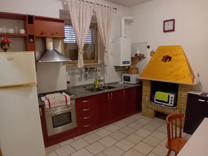 Casa trilocale in vendita in Corso Umberto I Vico IV, Orsogna