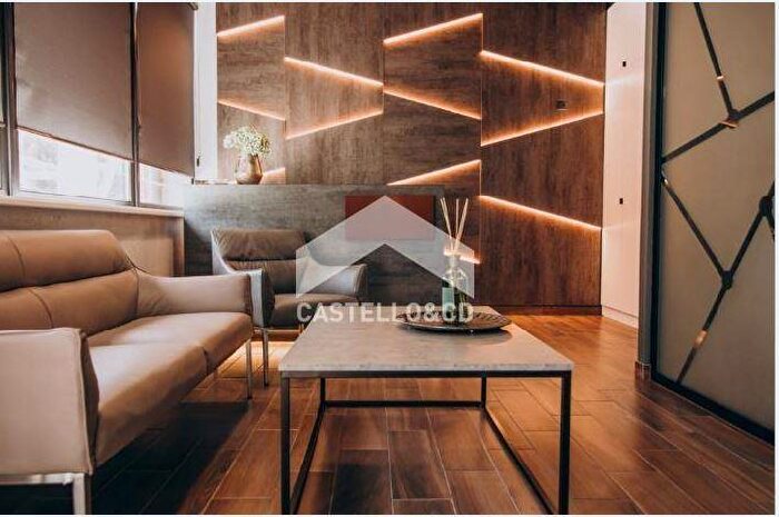 Casa quadrilocale in vendita in Via Panoramica, Manerba Del Garda