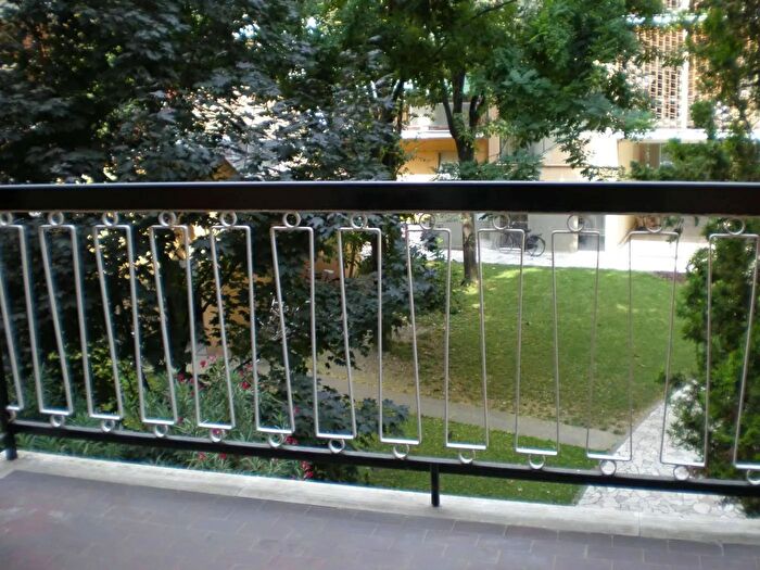 Appartamento quadrilocale in vendita in Via Caccialupo, Piacenza