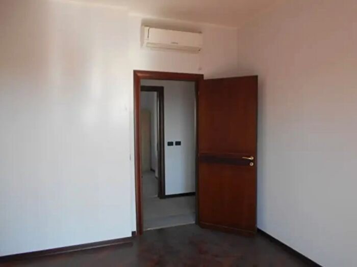 Appartamento quadrilocale in vendita in Via Passo Gravina, Catania