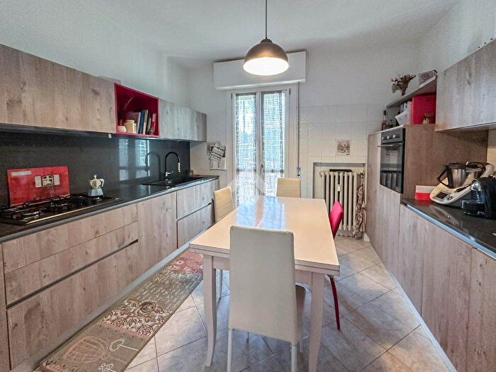 Appartamento quadrilocale in vendita in Via Antonio Allegri, Carpi