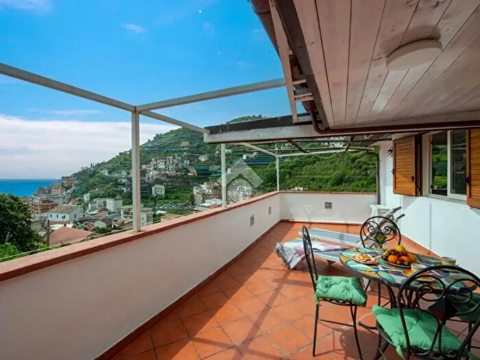 Appartamento bilocale in vendita in Via Casa Cumbolo, Minori