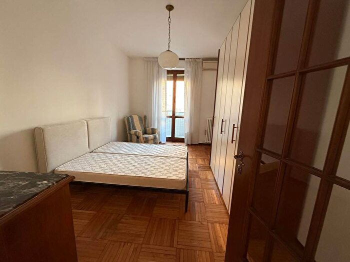Appartamento trilocale in affitto in Via Costanza Arconati, Martini Insubria, Milano