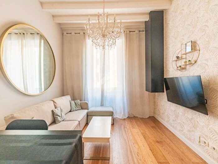 Appartamento bilocale in affitto in Via Pinamonte da Vimercate, Moscova, Milano