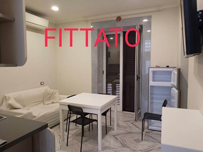 Appartamento bilocale in affitto in Via Roma, Aversa