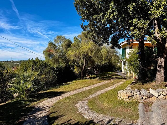 Casa con 6 locali in vendita in Strada Vicinale Monte di Mannu, Sassari
