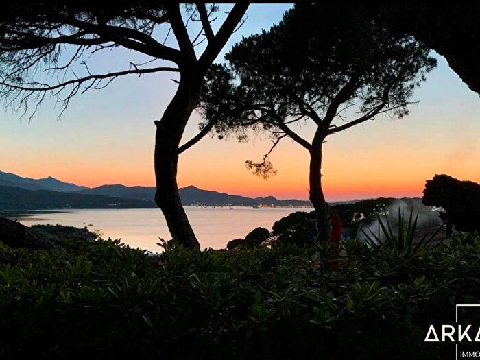 Casa con 6 locali in affitto in Località Magazzini, Portoferraio