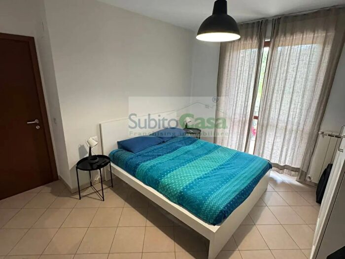 Appartamento trilocale in affitto in Via Almeria, Chieti